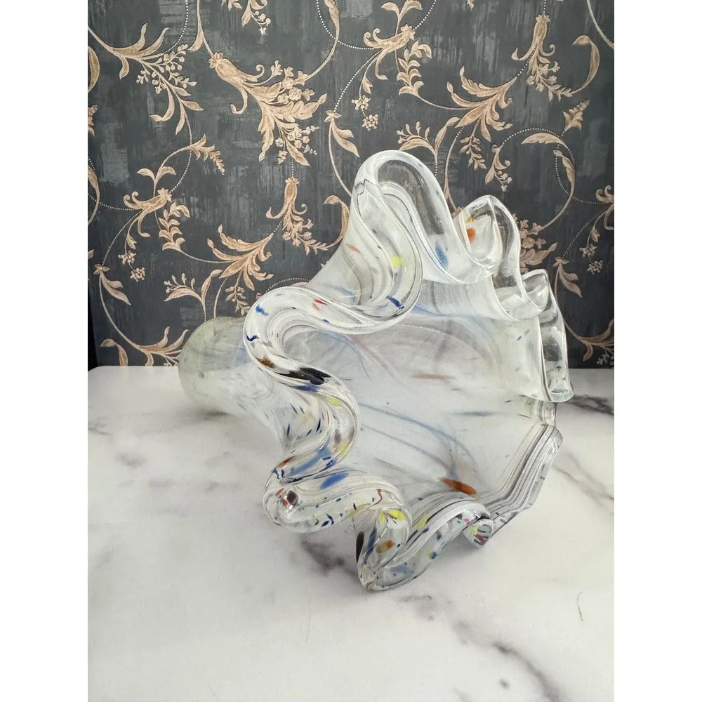 Hand Blown Art Glass Handkerchief Vase White Blue Swirl Confetti Ruffled 10.5